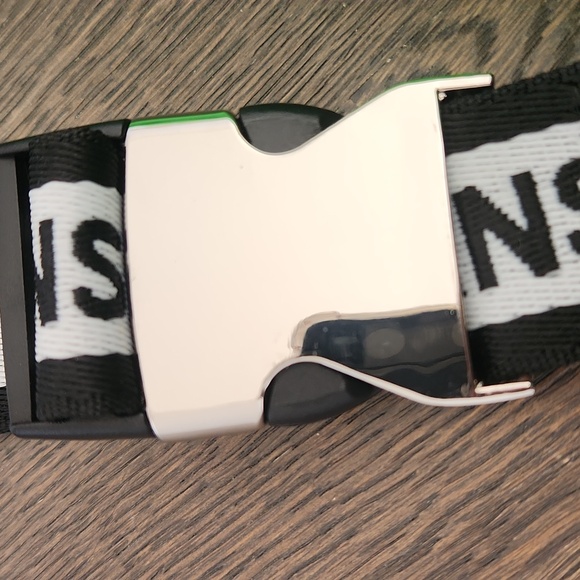 Tommy Hilfiger bum bag - Picture 3 of 4